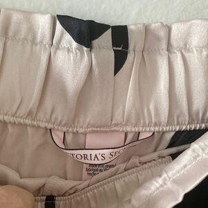 Victoria's Secret Satin Lounge Pants - Cream and Black